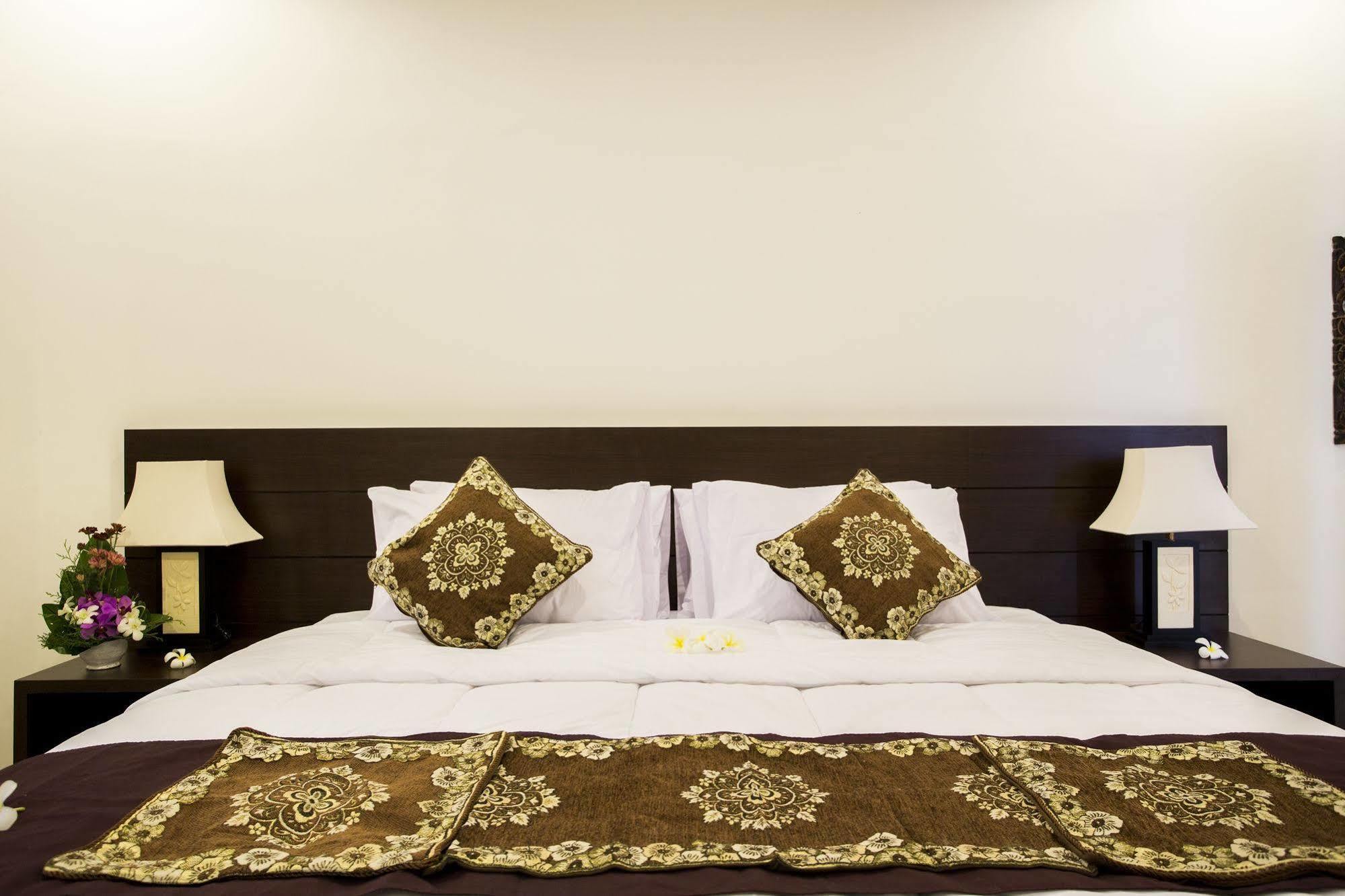 The Light Bali Villas Kerobokan Εξωτερικό φωτογραφία
