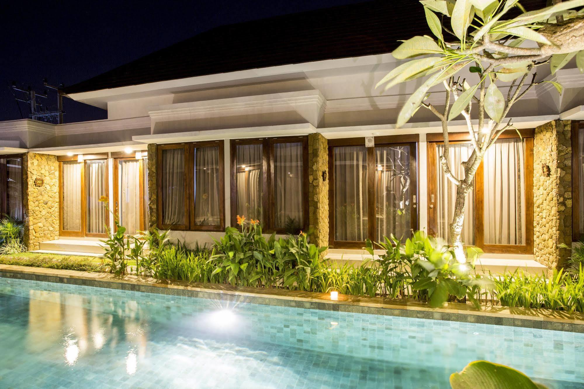 The Light Bali Villas Kerobokan Εξωτερικό φωτογραφία