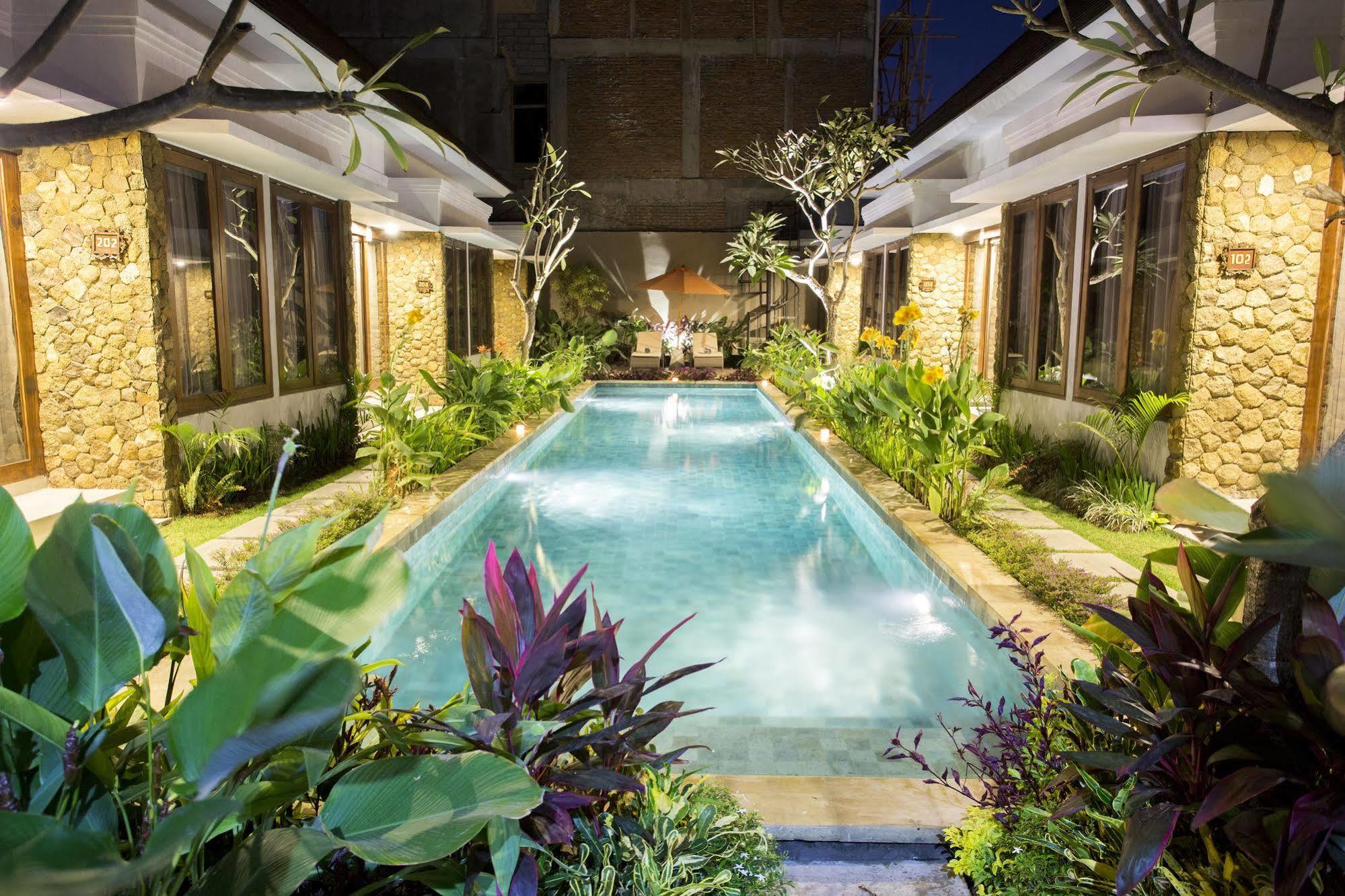 The Light Bali Villas Kerobokan Εξωτερικό φωτογραφία
